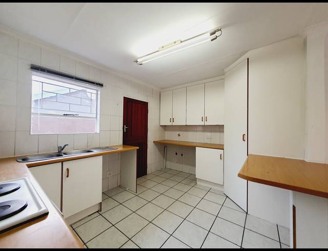 3 BEDROOM CLUSTER RENTED IN HALFWAY GARDENS